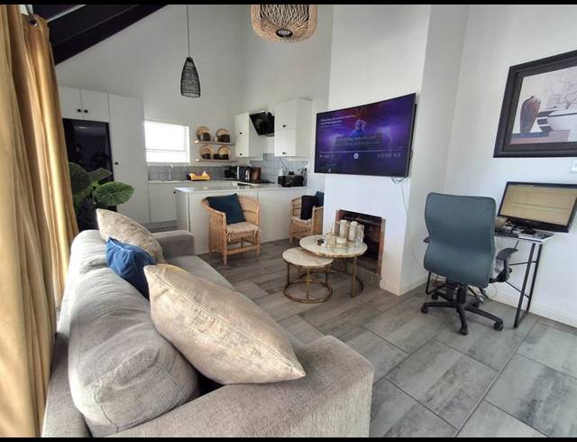 3 BEDROOM HOUSE FOR SALE IN SHELLEY POINT